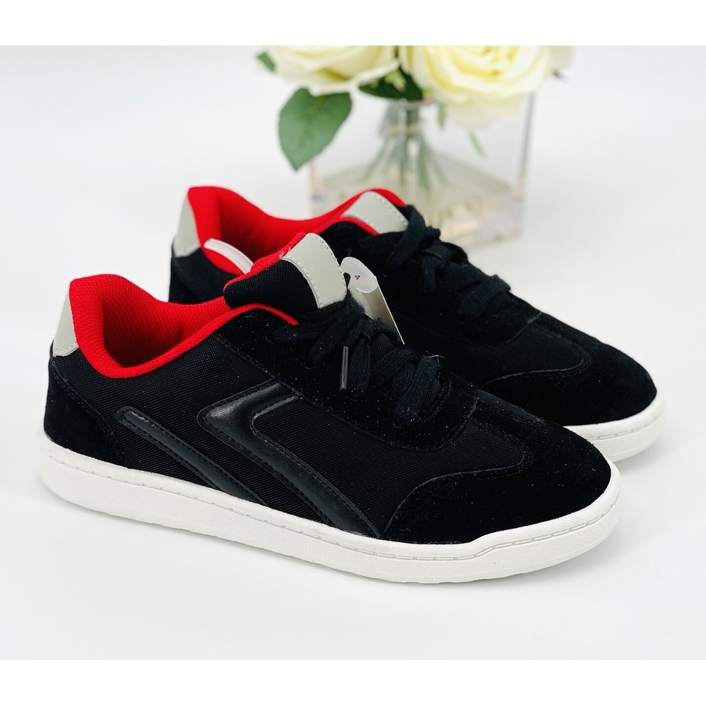 Cat & Jack Suede Sneakers Boys Youth Size 5 Black Red Low Top Big Kids NEW